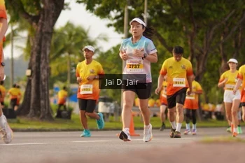 Runner Photo 2522484