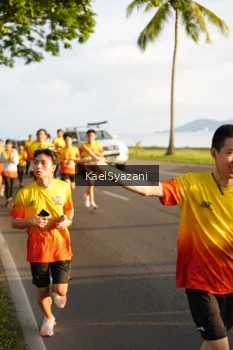 Runner Photo 2522493