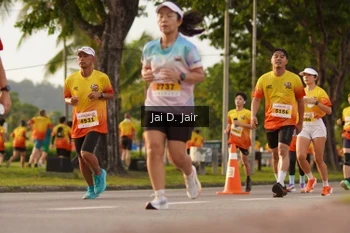 Runner Photo 2522530