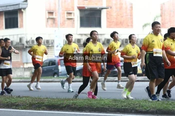 Runner Photo 2522592