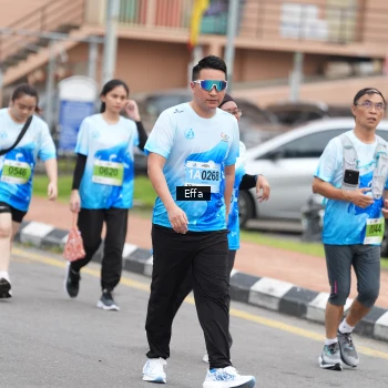 Runner Photo 2522843