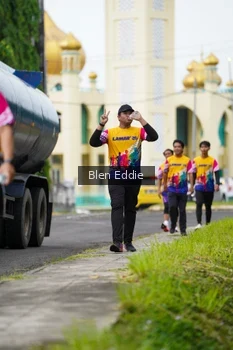 Runner Photo 2522939