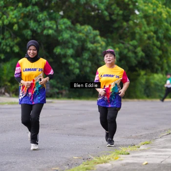 Runner Photo 2523420