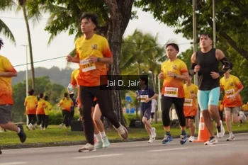 Runner Photo 2523513