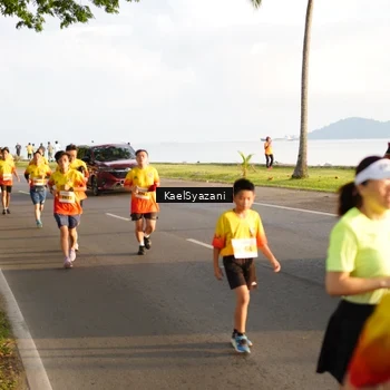 Runner Photo 2523855