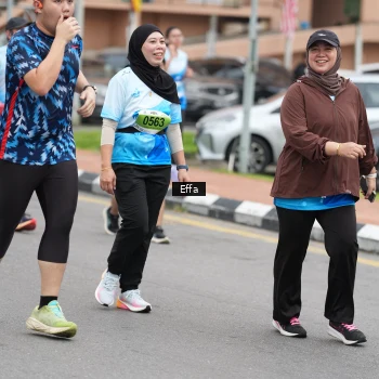 Runner Photo 2524975