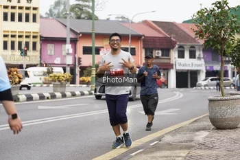 Runner Photo 2525410