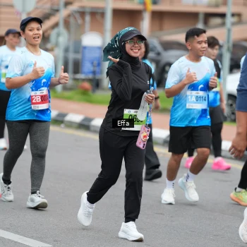 Runner Photo 2525665