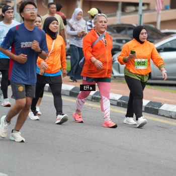 Runner Photo 2526560