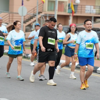 Runner Photo 2528806