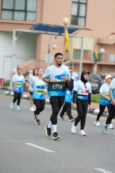 Runner Photo 2528980