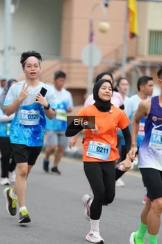 Runner Photo 2529077