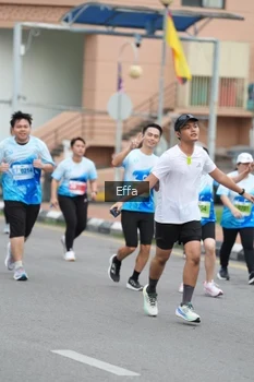 Runner Photo 2529117
