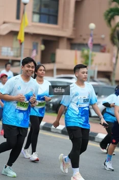 Runner Photo 2529365