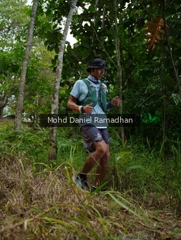 Runner Photo 2530534