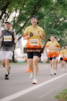 Runner Photo 2532897