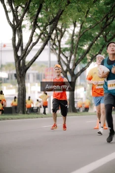 Runner Photo 2533032