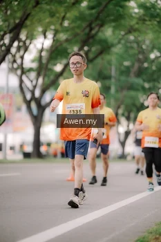 Runner Photo 2533108