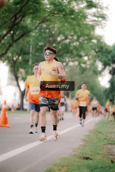 Runner Photo 2533174