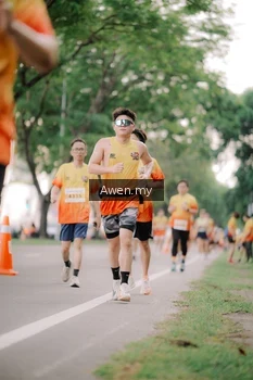 Runner Photo 2533241
