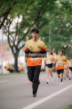 Runner Photo 2533515