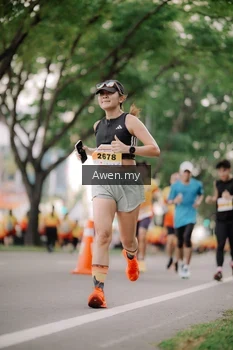 Runner Photo 2533564