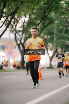 Runner Photo 2533710