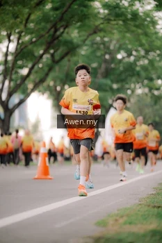 Runner Photo 2533936