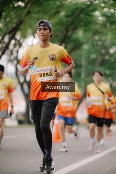 Runner Photo 2533945