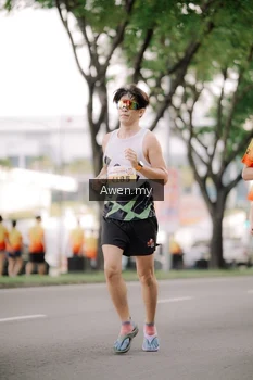 Runner Photo 2534003
