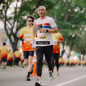 Runner Photo 2534200