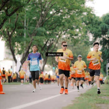 Runner Photo 2534279