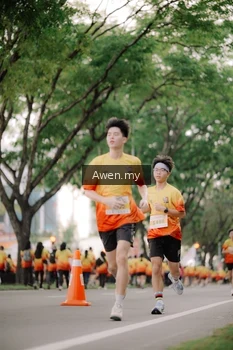 Runner Photo 2534426