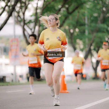 Runner Photo 2534460