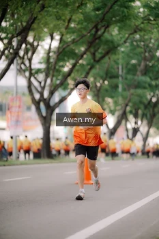 Runner Photo 2534521