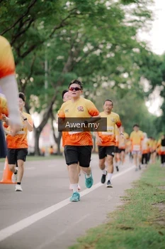 Runner Photo 2534526