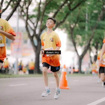 Runner Photo 2534888