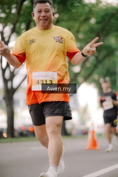Runner Photo 2535155