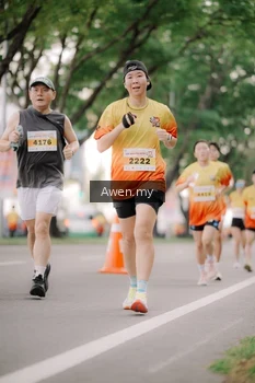 Runner Photo 2535469