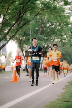Runner Photo 2535751