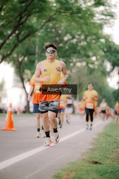 Runner Photo 2535754
