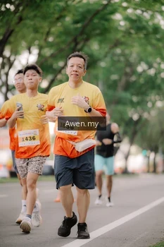 Runner Photo 2535910