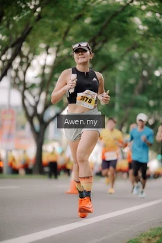 Runner Photo 2536151