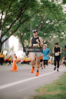Runner Photo 2536317