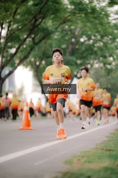 Runner Photo 2536481