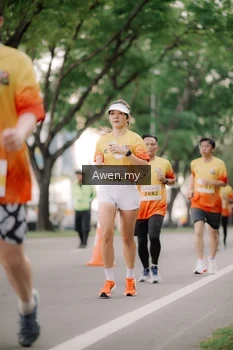 Runner Photo 2536491
