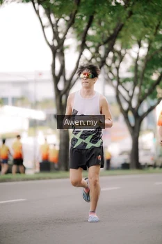 Runner Photo 2536565