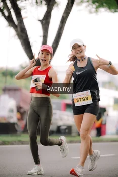 Runner Photo 2536567
