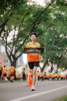Runner Photo 2536604