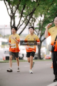 Runner Photo 2536724